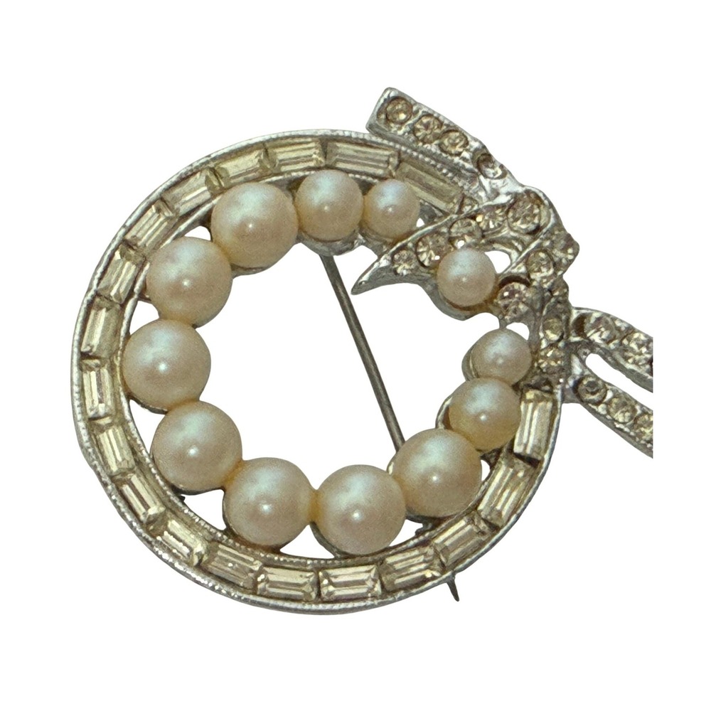 Silver Tone Faux Pearl Rhinestone Wreath Bow Brooch Pin Mid Century Vtg